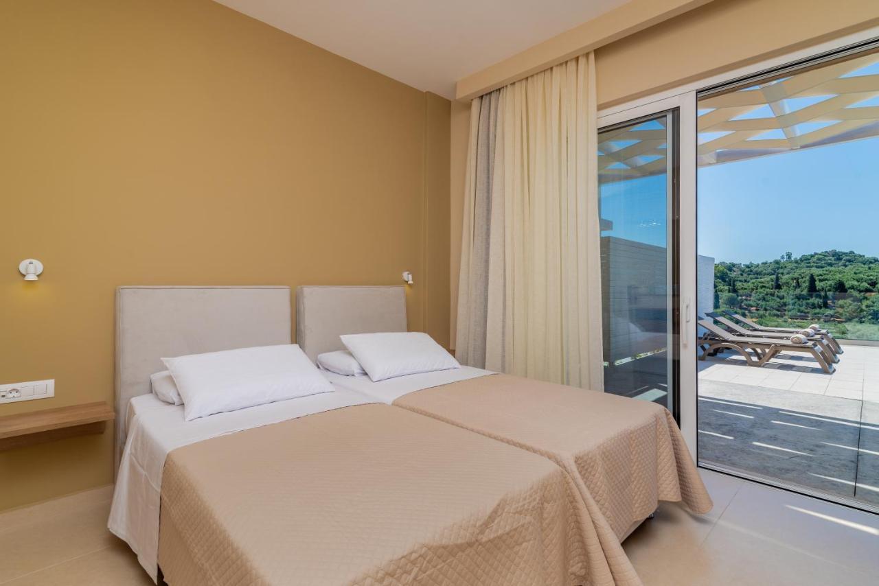 Spartakos Luxury Villa 2 Koukounariá エクステリア 写真