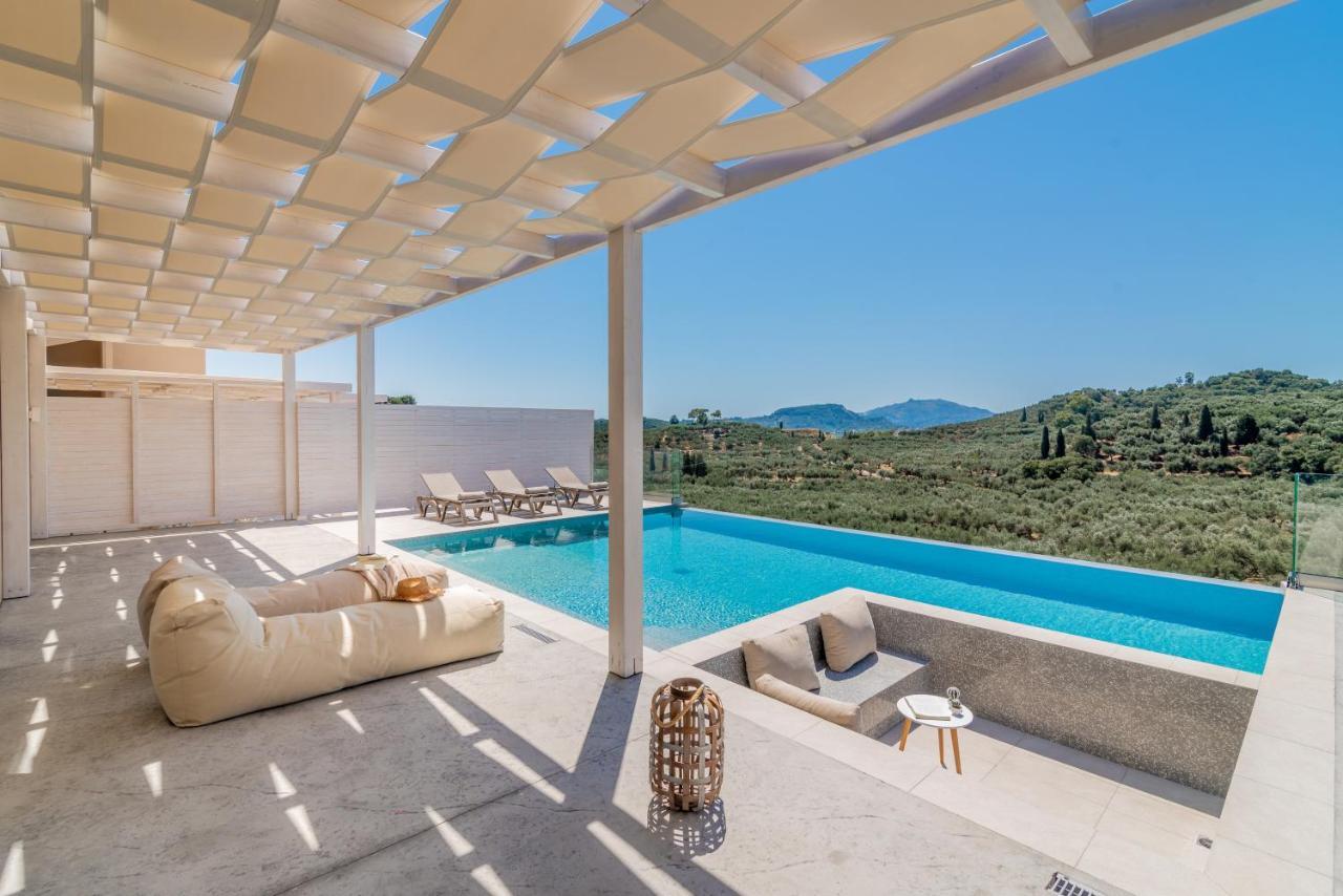 Spartakos Luxury Villa 2 Koukounariá エクステリア 写真