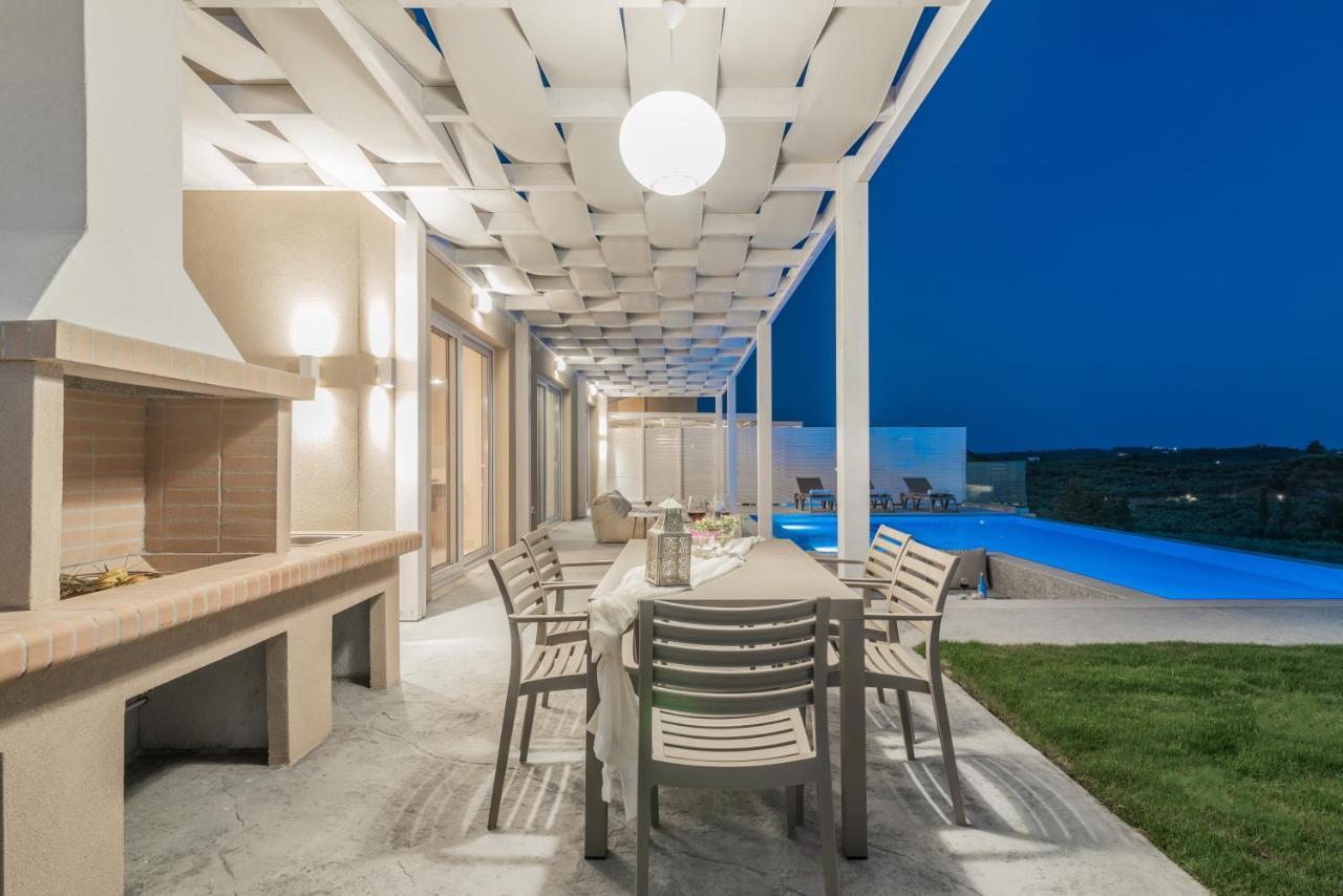 Spartakos Luxury Villa 2 Koukounariá エクステリア 写真