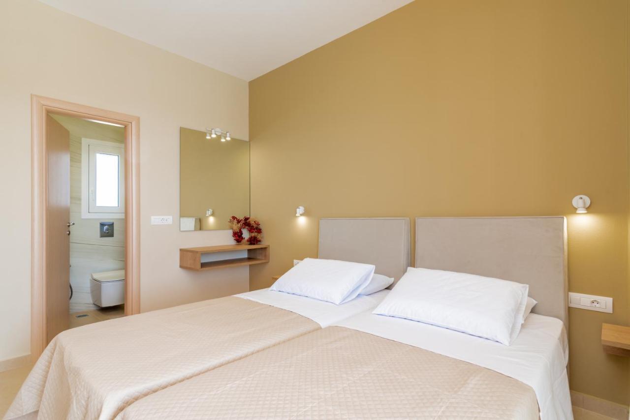 Spartakos Luxury Villa 2 Koukounariá エクステリア 写真